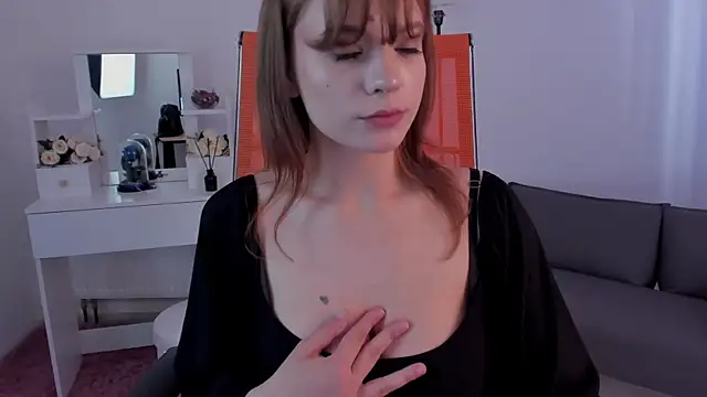 Snapshot of SereinaDea chatting on 07-09-26, 01:59 SereinaDea online show from 07-09-26, 01:59