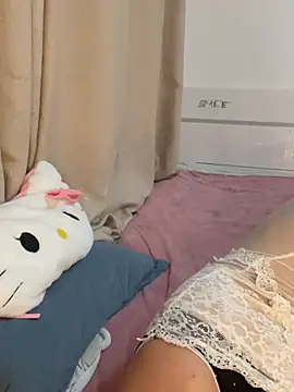 xiaohanbaby online show from 04-14-26, 02:34