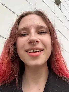 michelle lovique online show from 05-04-26, 08:54