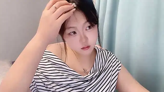 Lilababy00 online show from 04-25-26, 02:58