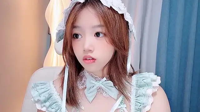 Lilababy00 online show from 06-27-26, 04:39