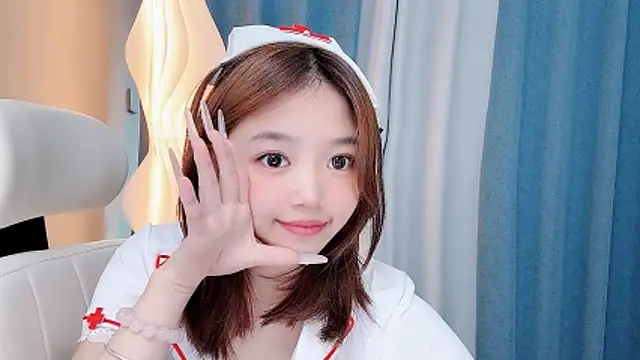 Lilababy00 online show from 06-29-26, 10:37