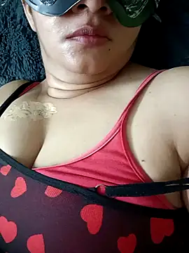 Snapshot of Telugu_milky chatting on 04-15-26, 01:51 Telugu milky online show from 04-15-26, 01:51