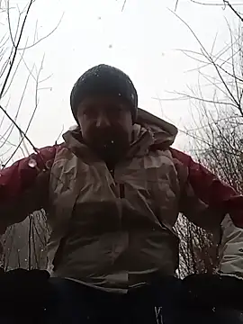 Snapshot of Luceriusbigass chatting on 12-09-24, 12:08 Luceriusbigass online show from 12-09-24, 12:08