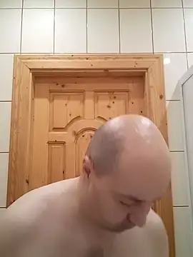 Snapshot of Luceriusbigass chatting on 01-21-25, 04:27 Luceriusbigass online show from 01-21-25, 04:27