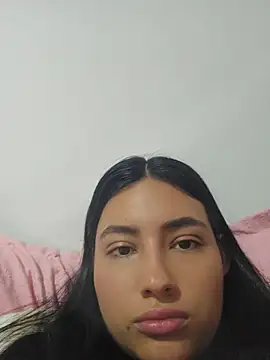 Snapshot of VioletRousee chatting on 07-06-26, 07:27 VioletRousee online show from 07-06-26, 07:27