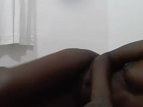 Snapshot of Boloman0212 chatting on 06-12-26, 03:05 Boloman0212 online show from 06-12-26, 03:05