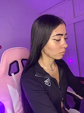 AMBERBUNNY  online show from 04-18-26, 01:04