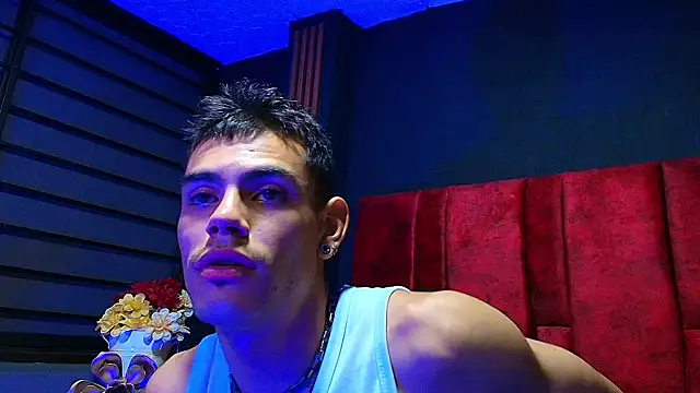 RomeoBoselli   online show from 07-06-26, 02:30
