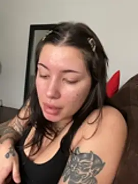 cherryxxox online show from 04-14-26, 07:09