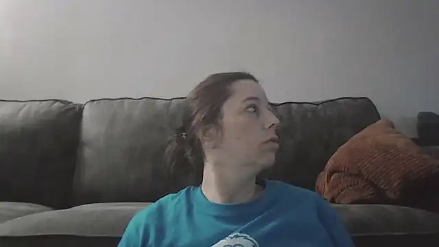 lily1982 online show from 05-17-26, 02:09