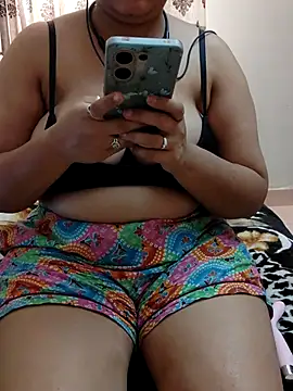 Aysha 69 online show from 04-22-26, 05:32