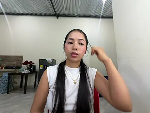 sophi2007 online show from 04-18-26, 12:14