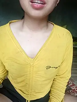 ross001 online show from 04-24-26, 07:22