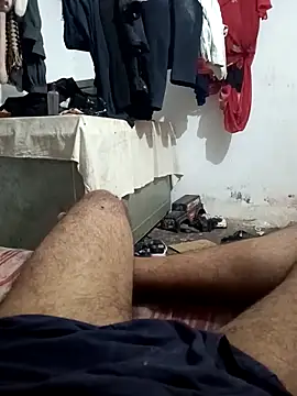 rajeshvermaking320 online show from 04-10-26, 06:51