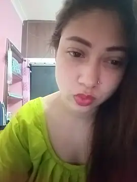 Snapshot of Hot_Soniya_08 chatting on 06-25-26, 05:07 Hot Soniya 08 online show from 06-25-26, 05:07