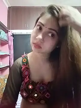 Snapshot of Hot_Soniya_08 chatting on 07-13-26, 09:01 Hot Soniya 08 online show from 07-13-26, 09:01