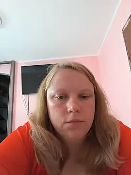 Snapshot of wildaurax chatting on 05-28-26, 06:21 wildaurax online show from 05-28-26, 06:21