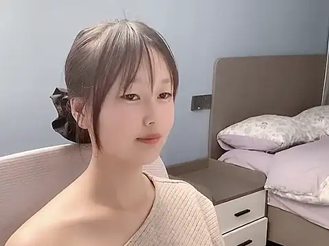 Xiaoqing00 online show from 04-18-26, 02:15