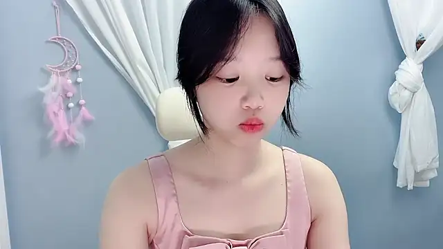 Xiaoqing00 online show from 06-20-26, 04:15