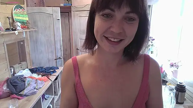 Snapshot of Allice_Honey chatting on 06-28-26, 05:46 Allice Honey online show from 06-28-26, 05:46