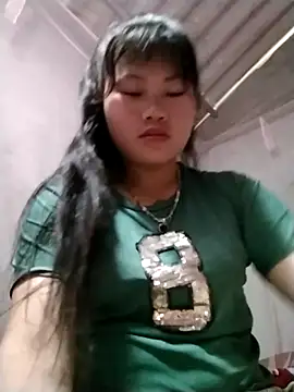Snapshot of giahan1 chatting on 05-08-26, 02:39 giahan1 online show from 05-08-26, 02:39