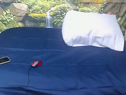 GoldenLuxeLady online show from 04-29-26, 06:58