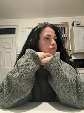 AriannaCruse online show from 04-13-26, 07:41