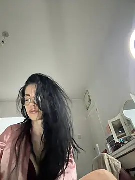 AriannaCruse online show from 04-14-26, 08:09