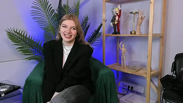 GloriaCwik online show from 04-10-26, 01:49