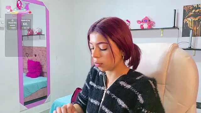 VelinaHoney online show from 06-10-26, 12:48