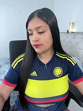 Simplemente Aurora online show from 06-17-26, 09:16