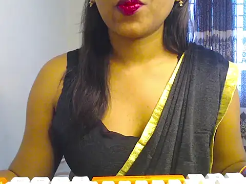 Snapshot of VelvetCoupleLive chatting on 06-26-26, 01:43 VelvetCoupleLive online show from 06-26-26, 01:43