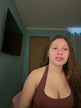 Snapshot of sophiiahot chatting on 05-26-26, 04:25 sophiiahot online show from 05-26-26, 04:25