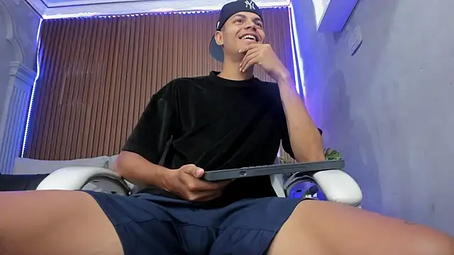 Omen20  online show from 04-10-26, 11:26