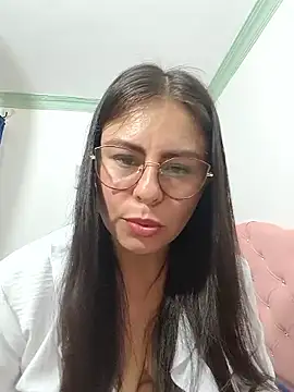 Snapshot of Celeste_Archer chatting on 06-01-26, 03:25 Celeste Archer online show from 06-01-26, 03:25