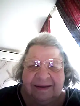 MartaMia68 online show from 05-18-26, 04:24