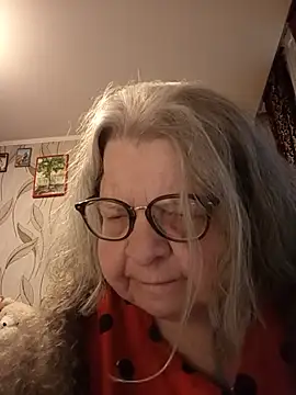 Snapshot of MartaMia68 chatting on 05-30-26, 05:54 MartaMia68 online show from 05-30-26, 05:54