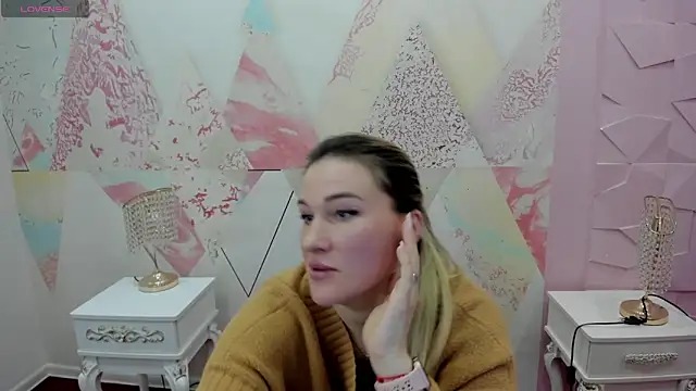 Helly nanci online show from 04-09-26, 11:15