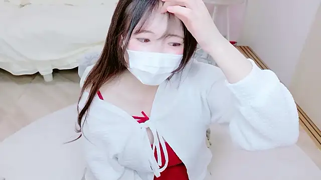 Satomi nn online show from 04-24-26, 04:37