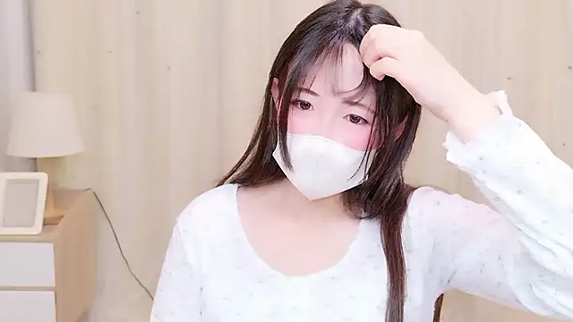 Satomi nn online show from 05-17-26, 12:30
