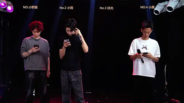 GUCCI-BOY1314 online show from 04-09-26, 11:37