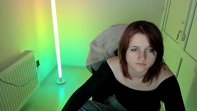 GoldenKiss online show from 05-10-26, 06:51
