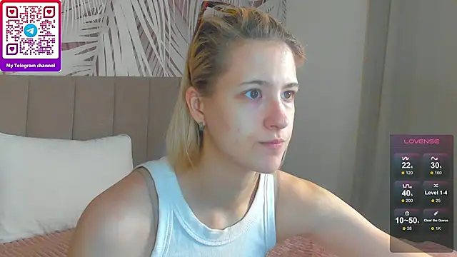 Lizzyvega online show from 05-14-26, 01:56