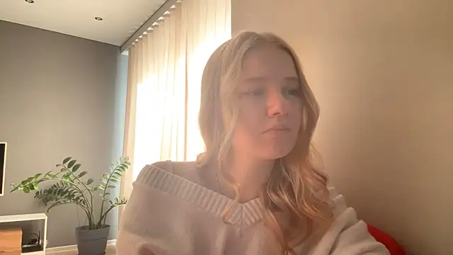Snapshot of PlasaRima chatting on 04-19-26, 07:29 PlasaRima online show from 04-19-26, 07:29