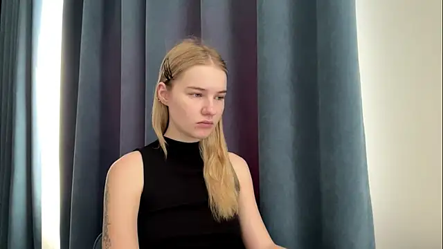 Snapshot of PlasaRima chatting on 07-16-26, 08:20 PlasaRima online show from 07-16-26, 08:20