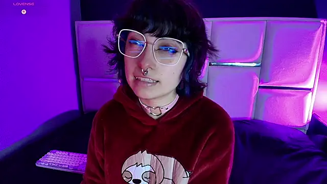 BadEmyXO online show from 06-09-26, 03:40