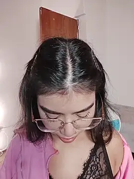 Iam eli09 online show from 04-13-26, 10:59