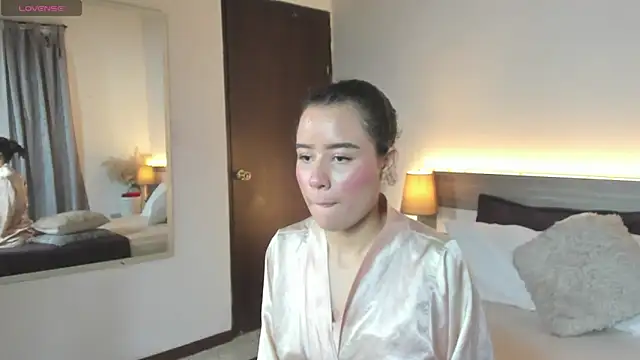 Snapshot of Migatica_johnson12 chatting on 07-01-26, 09:22 Migatica johnson12 online show from 07-01-26, 09:22