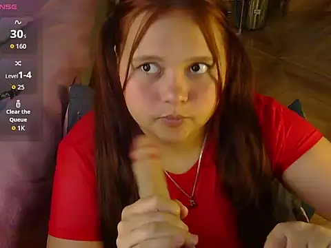 Snapshot of Banbi_rouss chatting on 04-13-26, 11:48 Banbi rouss online show from 04-13-26, 11:48